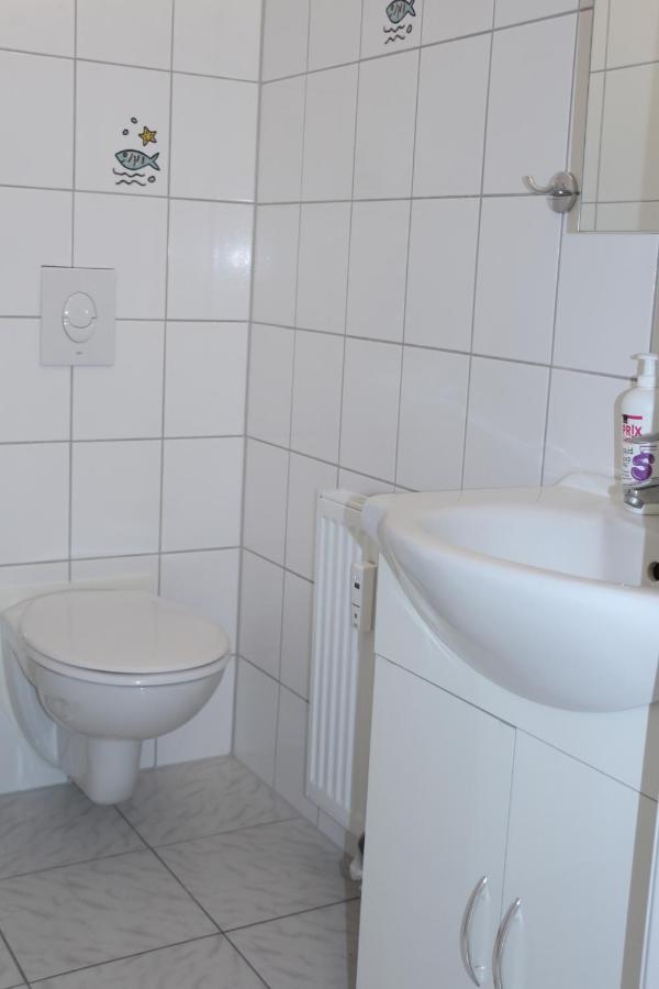 Ein Gemuetliches Zimmer An Der Schweizer Grenze Bietingen Exterior photo