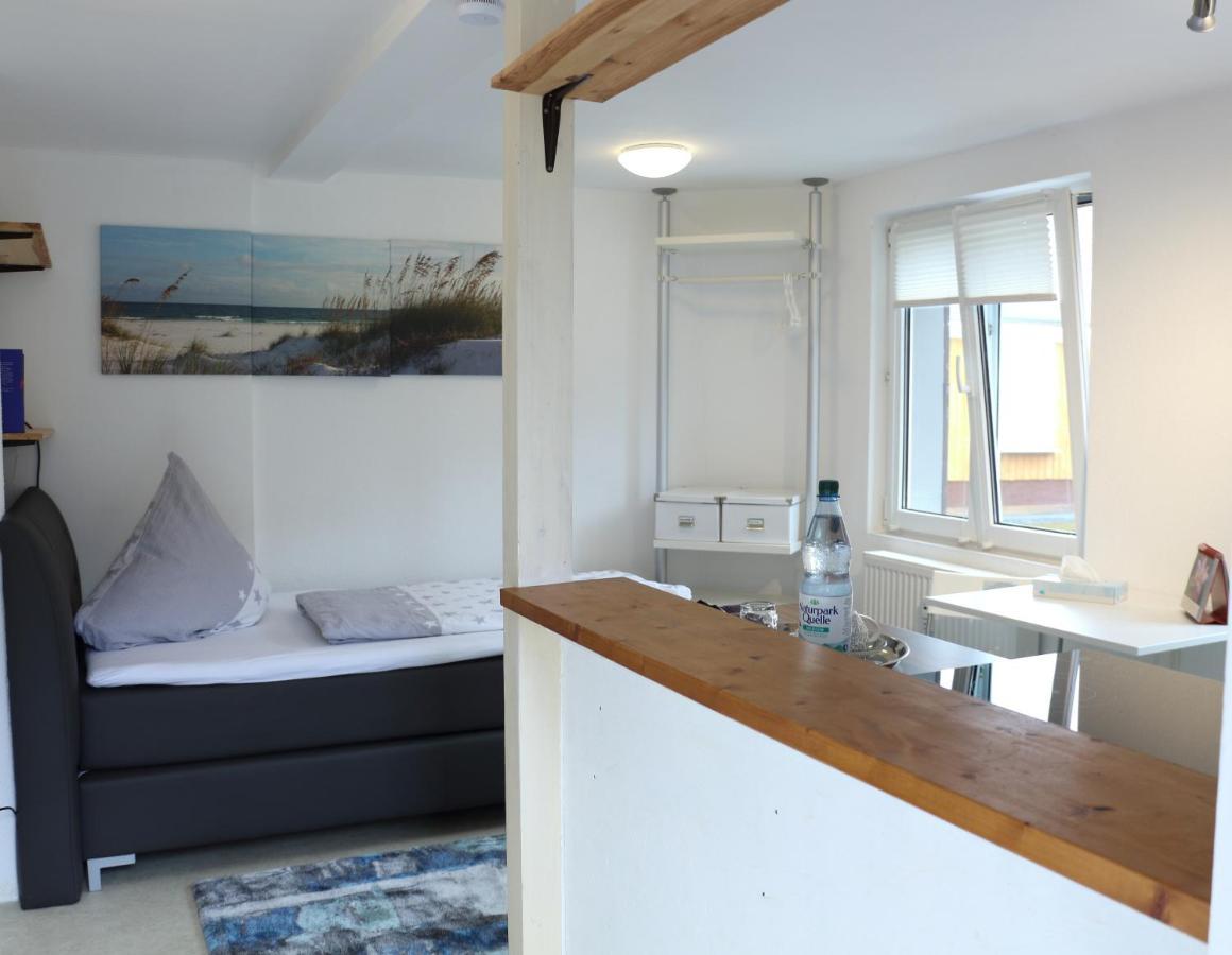 Ein Gemuetliches Zimmer An Der Schweizer Grenze Bietingen Exterior photo