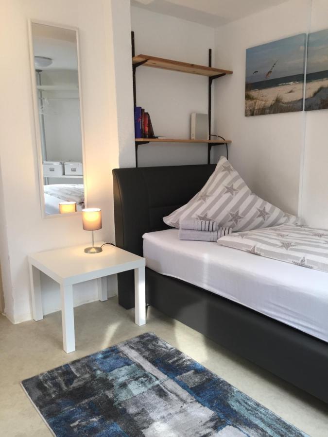 Ein Gemuetliches Zimmer An Der Schweizer Grenze Bietingen Exterior photo
